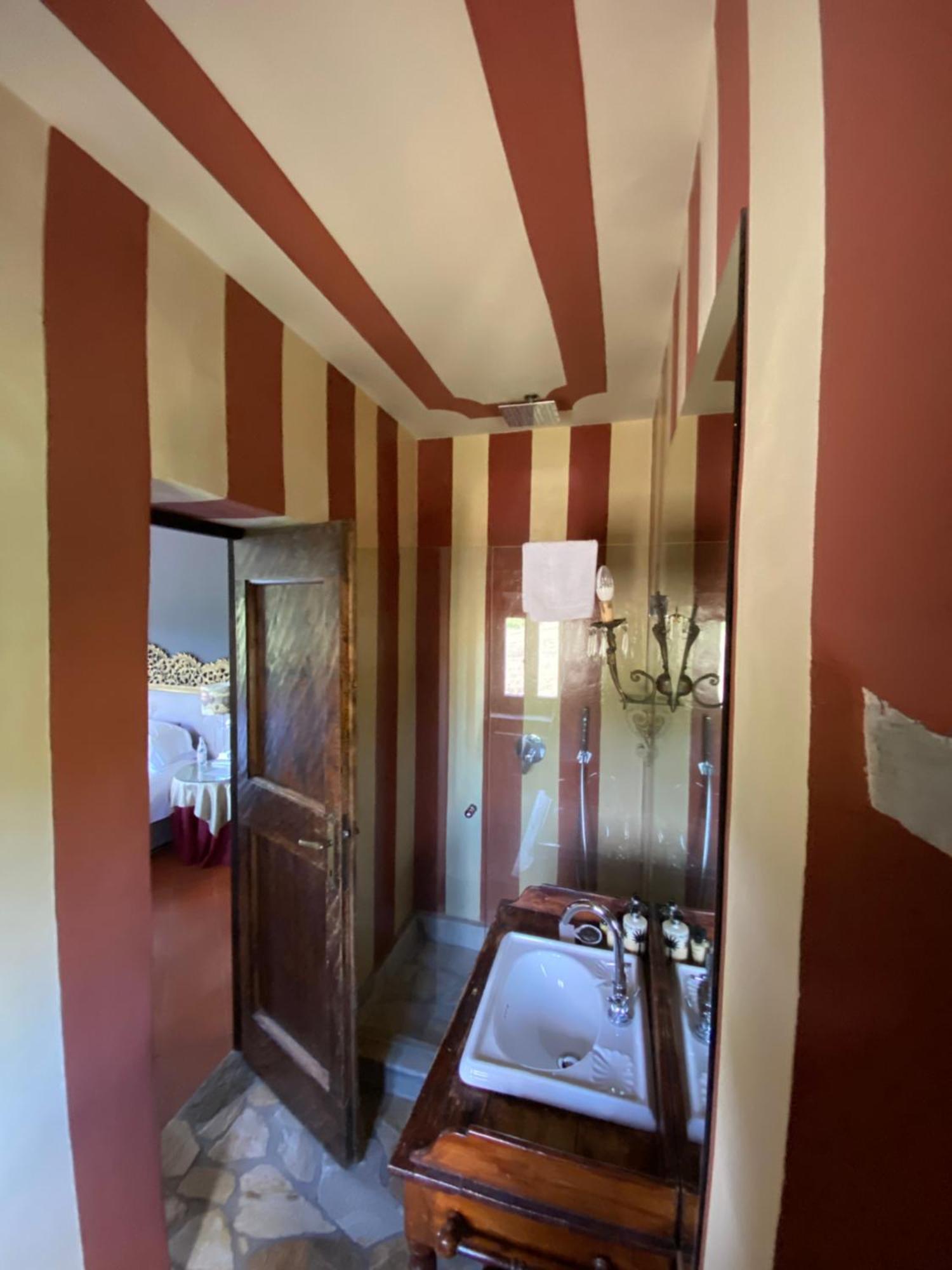 Villa Rignana Chianti Estate, Pool, Tennis,Cook 基安蒂格雷夫 外观 照片